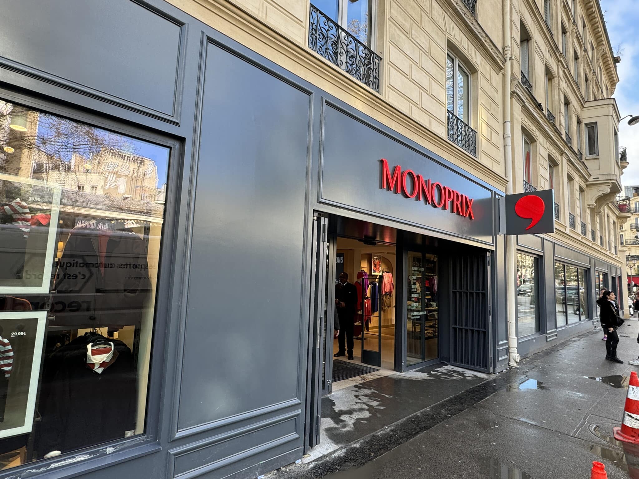 Monoprix place Blanche (Paris 9), avec le plus qualitatif des leviers, le courrier adressé